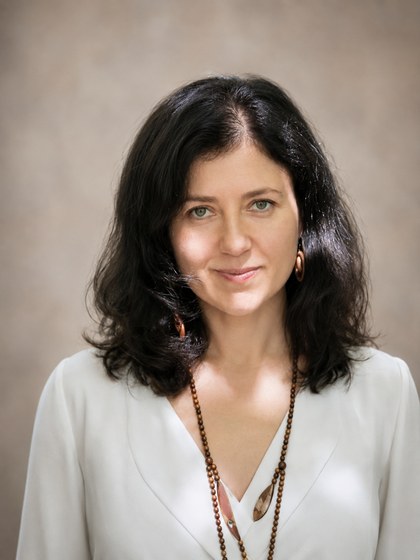 Елена Хазанова